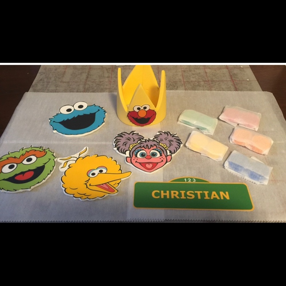 Sesame Street cake topper DIY set